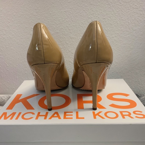 Michael Kors Heels - Picture 3 of 4